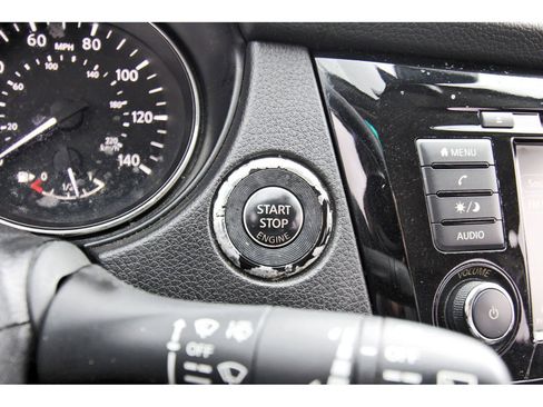 Used 2019 Nissan Rogue Sport SV image 27