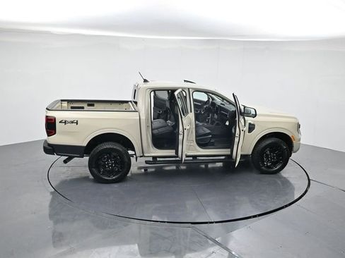 New 2025 Ford Ranger Lariat w/ Black Appearance Package image 43