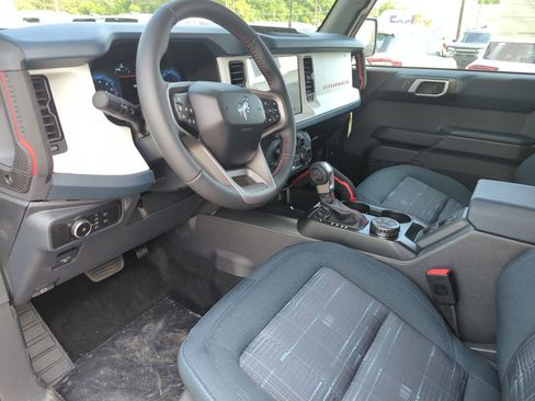 New 2026 Ford Bronco Heritage Edition AWD/4WD image 11