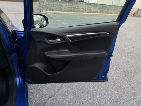 Used 2015 Honda Fit LX image 19