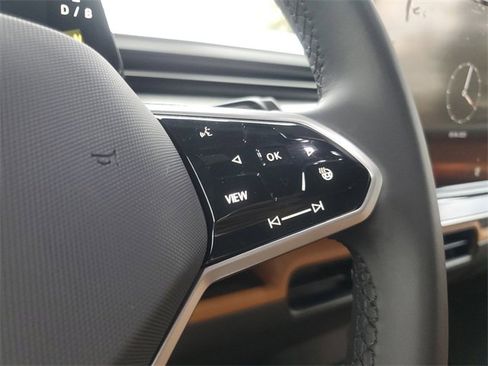 New 2025 Volkswagen ID. Buzz Pro S image 29