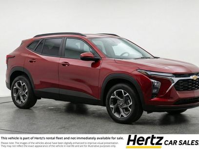 Used 2025 Chevrolet Trax LT