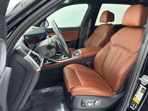 Used 2024 BMW X7 M60i w/ Executive Package image 20