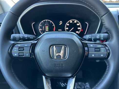 New 2025 Honda Pilot Touring image 29