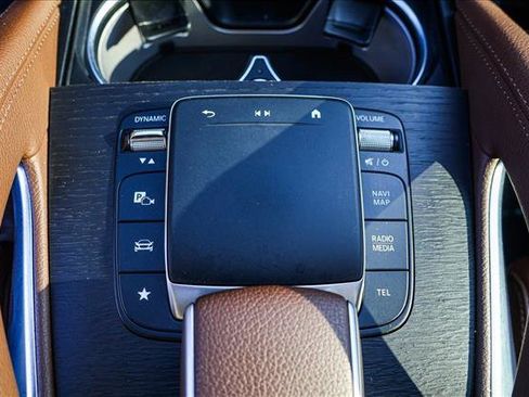 Used 2024 Mercedes-Benz GLS 580 4MATIC image 21