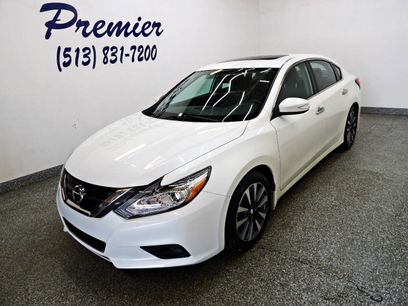 Used 2016 Nissan Altima 2.5 SL w/ Moonroof Package