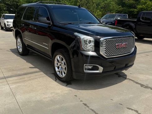 Used 2015 GMC Yukon Denali w/ Premium Package AWD/4WD image 7
