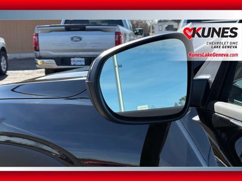 New 2026 Chevrolet Trax LT w/ Driver Confidence Package FWD image 23