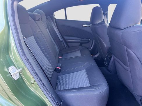 Used 2023 Dodge Charger SXT w/ Blacktop Package image 25
