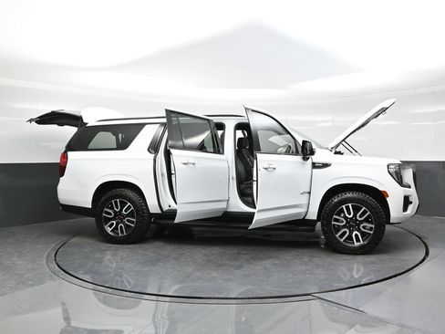 Used 2023 GMC Yukon XL AT4 AWD/4WD image 54