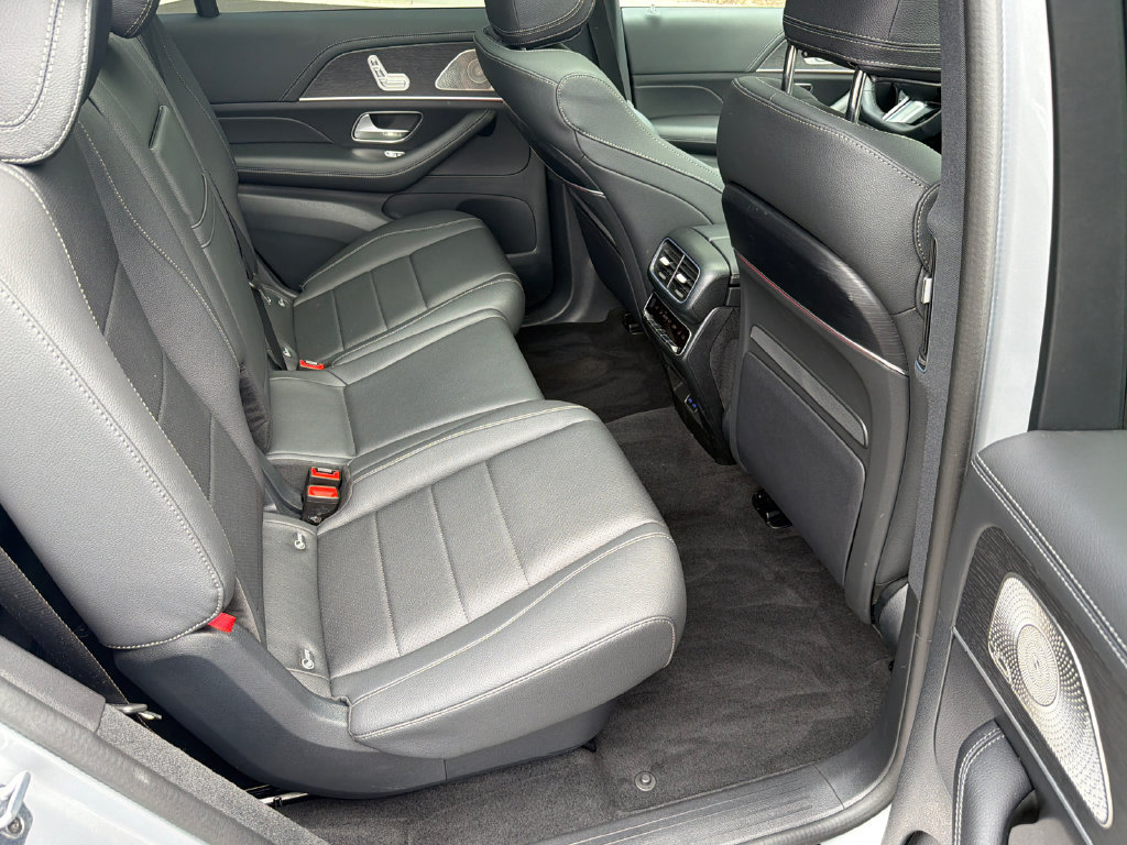 Used 2026 Mercedes-Benz GLS 450 4MATIC image 15