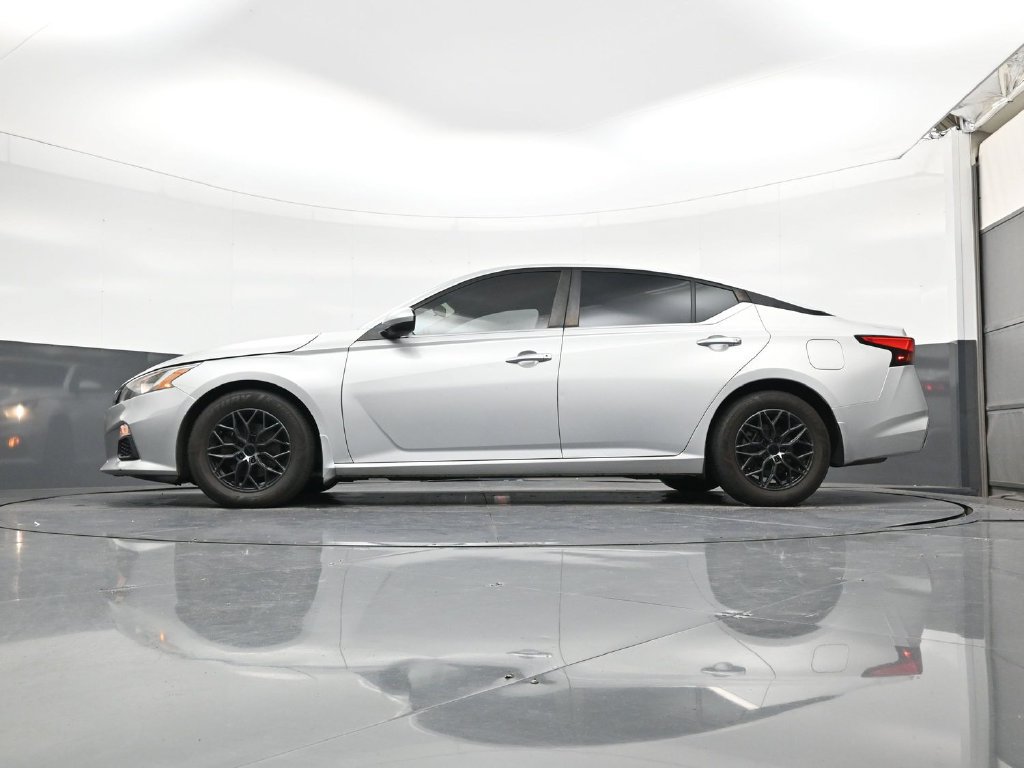 Used 2020 Nissan Altima 2.5 S FWD image 22