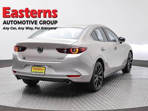 Used 2024 MAZDA MAZDA3 s FWD image 5