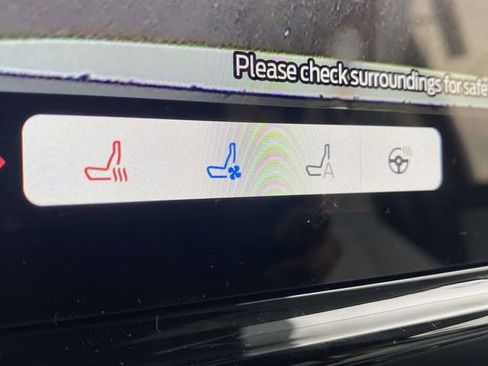 New 2025 Ford Expedition Platinum w/ Platinum Ultimate Package image 18