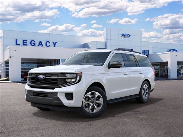 New 2027 Ford Expedition Active AWD/4WD image 2