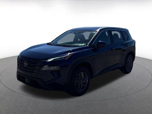 Used 2026 Nissan Rogue SV AWD/4WD image 6