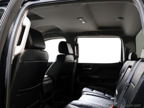 Used 2017 GMC Sierra 1500 SLE w/ SLE Value Package image 13