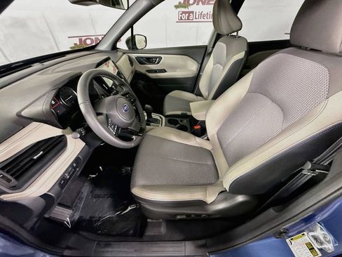 Certified 2025 Subaru Forester Premium AWD/4WD image 25