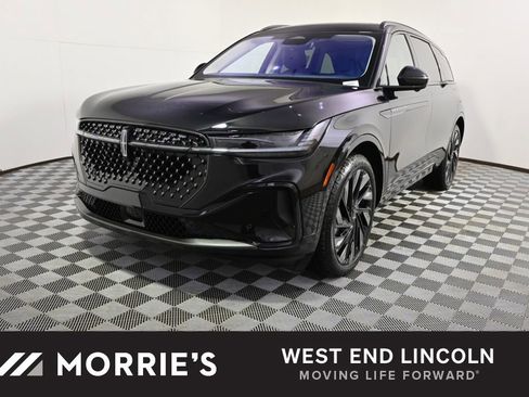 New 2026 Lincoln Nautilus Reserve image 1