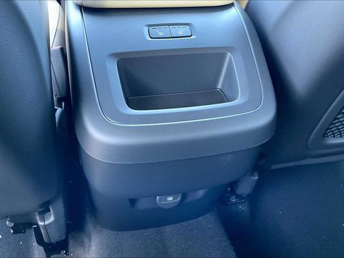 New 2026 Volvo XC60 B5 Plus w/ Protection Package Premier image 16