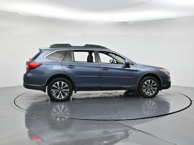Used 2016 Subaru Outback 2.5i Limited AWD/4WD image 2