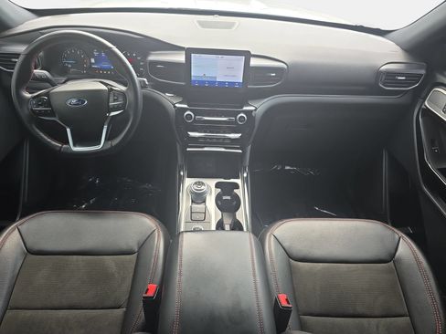 Used 2022 Ford Explorer ST-Line AWD/4WD image 9