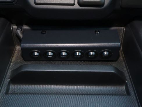 Used 2021 Chevrolet Silverado 1500 RST w/ Texas Edition Plus image 30