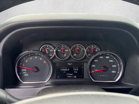Used 2020 Chevrolet Silverado 1500 LT Trail Boss AWD/4WD image 13