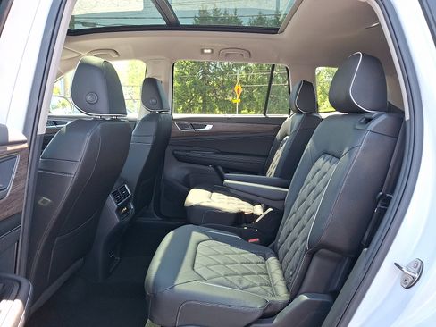 New 2026 Volkswagen Atlas SE AWD/4WD image 6