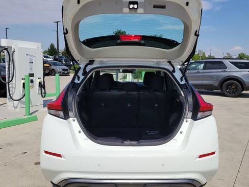 Used 2025 Nissan Leaf S FWD image 12