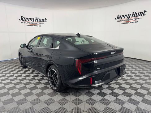 Used 2025 Kia K4 GT-Line w/ GT-Line Premium Package FWD image 7