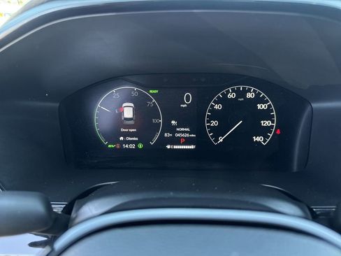 Used 2023 Honda CR-V Sport Touring image 16