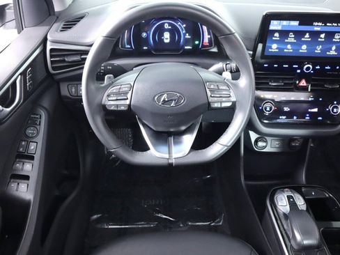 Used 2020 Hyundai Ioniq Limited image 35