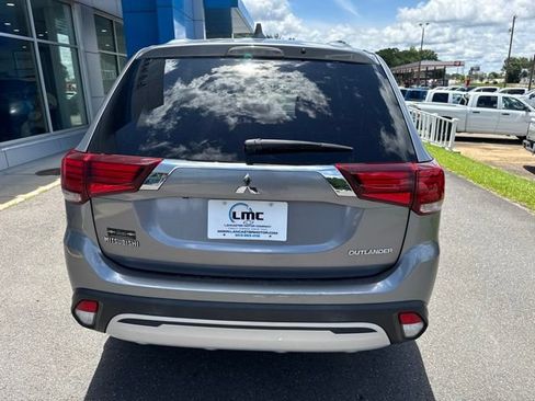 Used 2019 Mitsubishi Outlander ES FWD image 5
