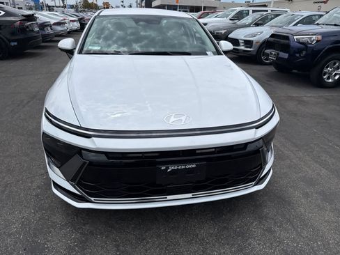 Used 2026 Hyundai Sonata SEL FWD image 5