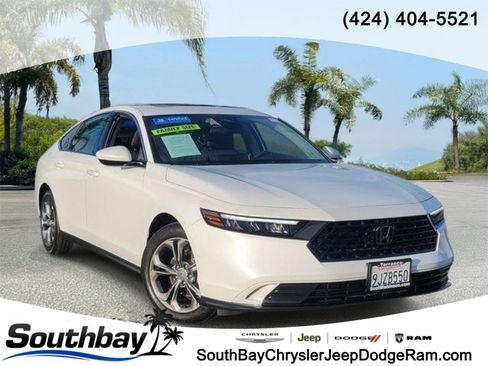 Used 2024 Honda Accord EX image 2