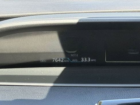 Used 2021 Toyota Prius XLE FWD image 15
