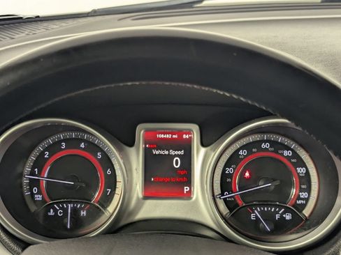 Used 2020 Dodge Journey SE w/ SE Popular Equipment Group FWD image 16