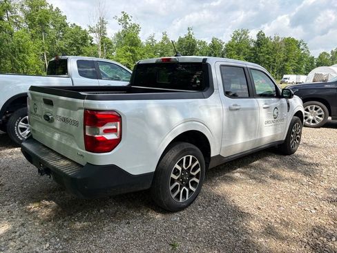 Used 2024 Ford Maverick Lariat AWD/4WD image 3