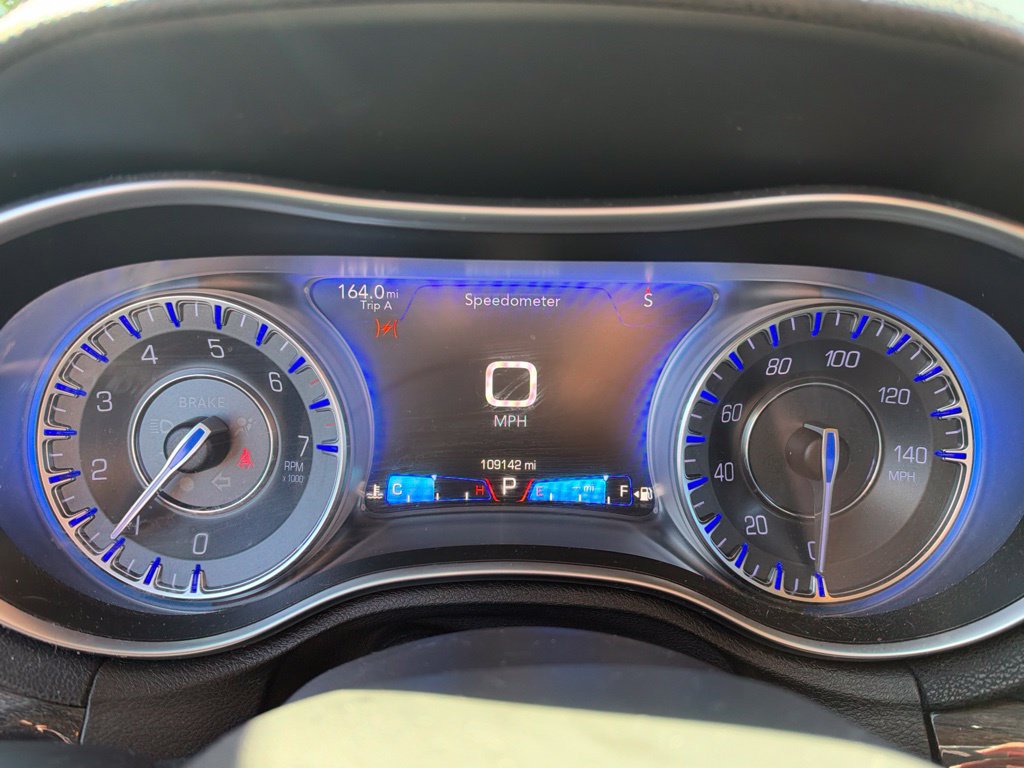 Used 2015 Chrysler 300 Limited w/ 300 Premium Group AWD/4WD image 6