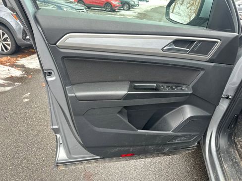 Certified 2021 Volkswagen Atlas S image 5