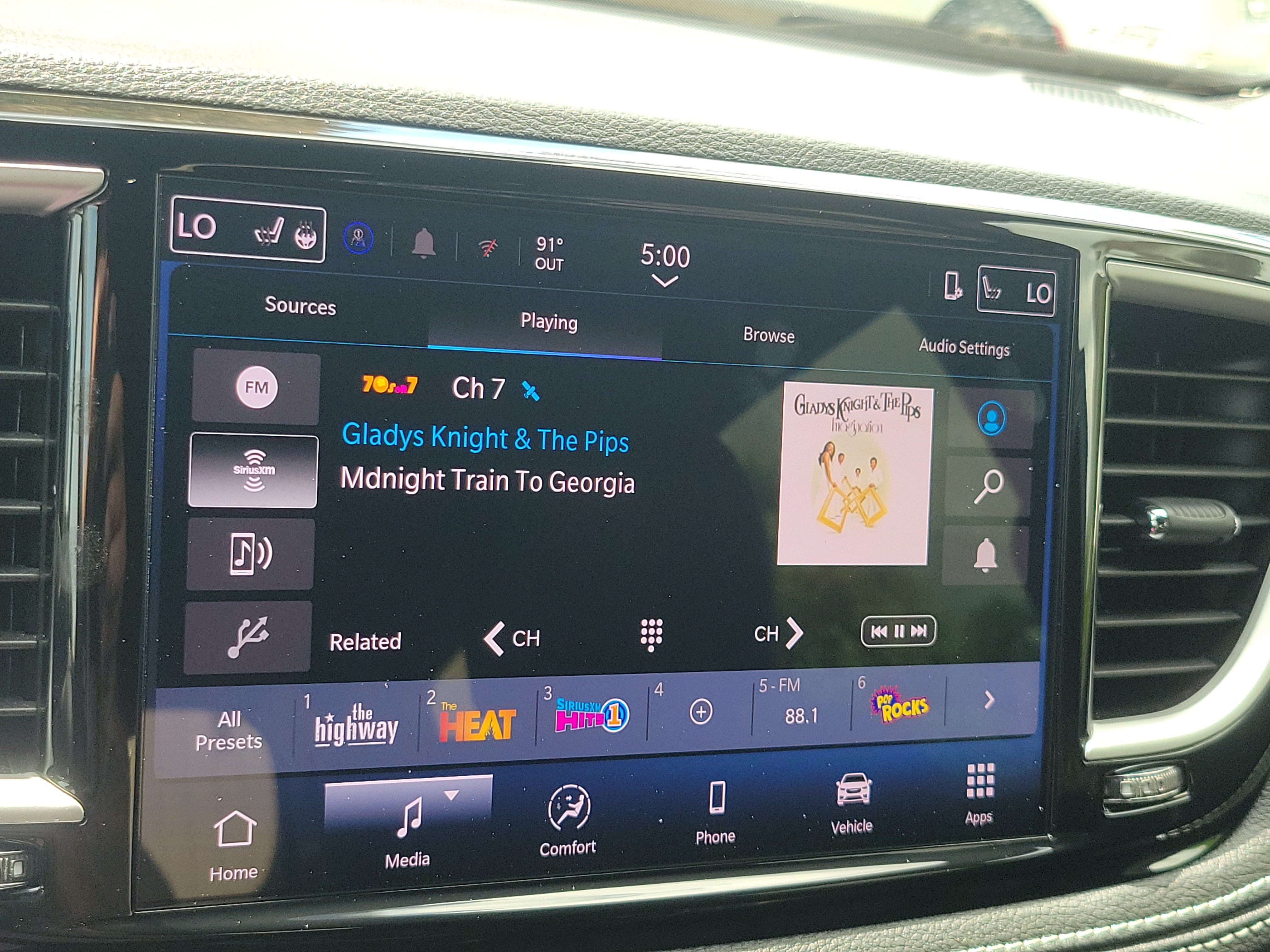Used 2025 Chrysler Pacifica Select FWD image 21