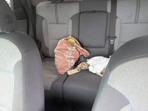 Used 2020 Chevrolet Blazer LT w/ LPO, Floor Liner Package FWD image 11