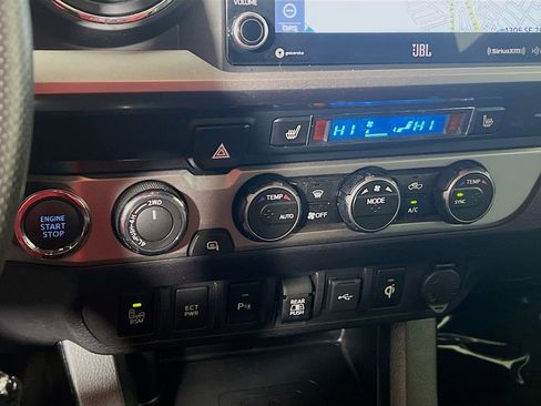 Certified 2020 Toyota Tacoma Limited w/ Blackout Package AWD/4WD image 15
