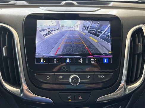 Used 2024 Chevrolet Equinox Premier FWD image 13