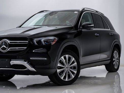 Used 2020 Mercedes-Benz GLE 350 4MATIC image 2