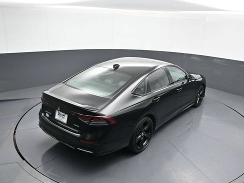 Used 2023 Honda Accord Sport image 36