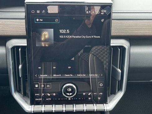 New 2026 GMC Acadia Denali w/ Super Cruise Package image 13