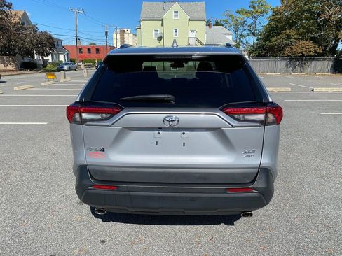 Used 2024 Toyota RAV4 XLE w/ Convenience Package image 6