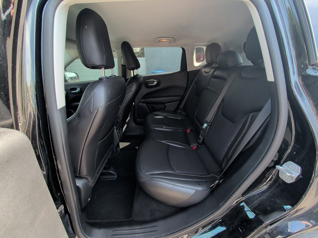 Certified 2019 Jeep Compass Latitude AWD/4WD image 12